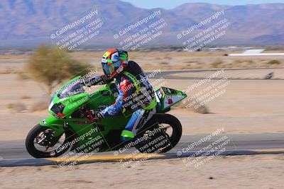 media/Dec-10-2023-SoCal Trackdays (Sun) [[0ce70f5433]]/Turn 9 Inside Set 2 (1115am)/